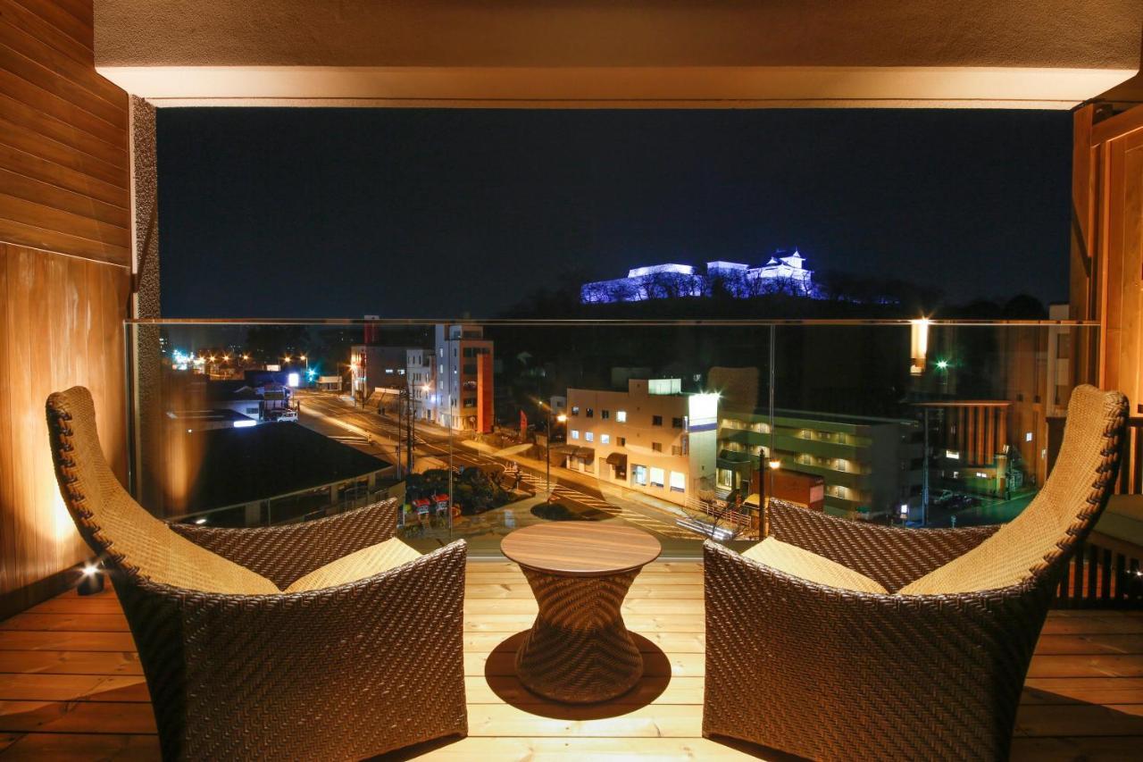 The Shiroyama Terrace Tsuyama Villa Exterior photo