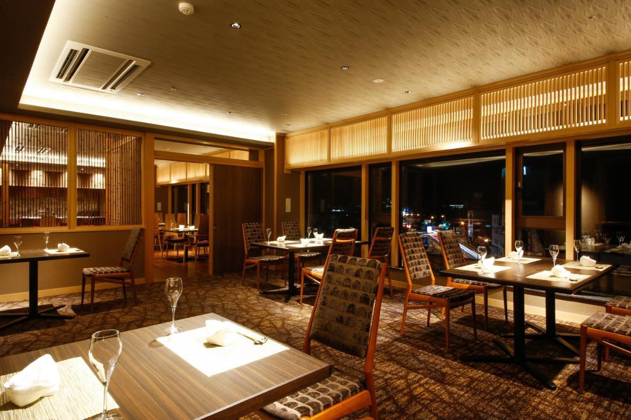 The Shiroyama Terrace Tsuyama Villa Exterior photo